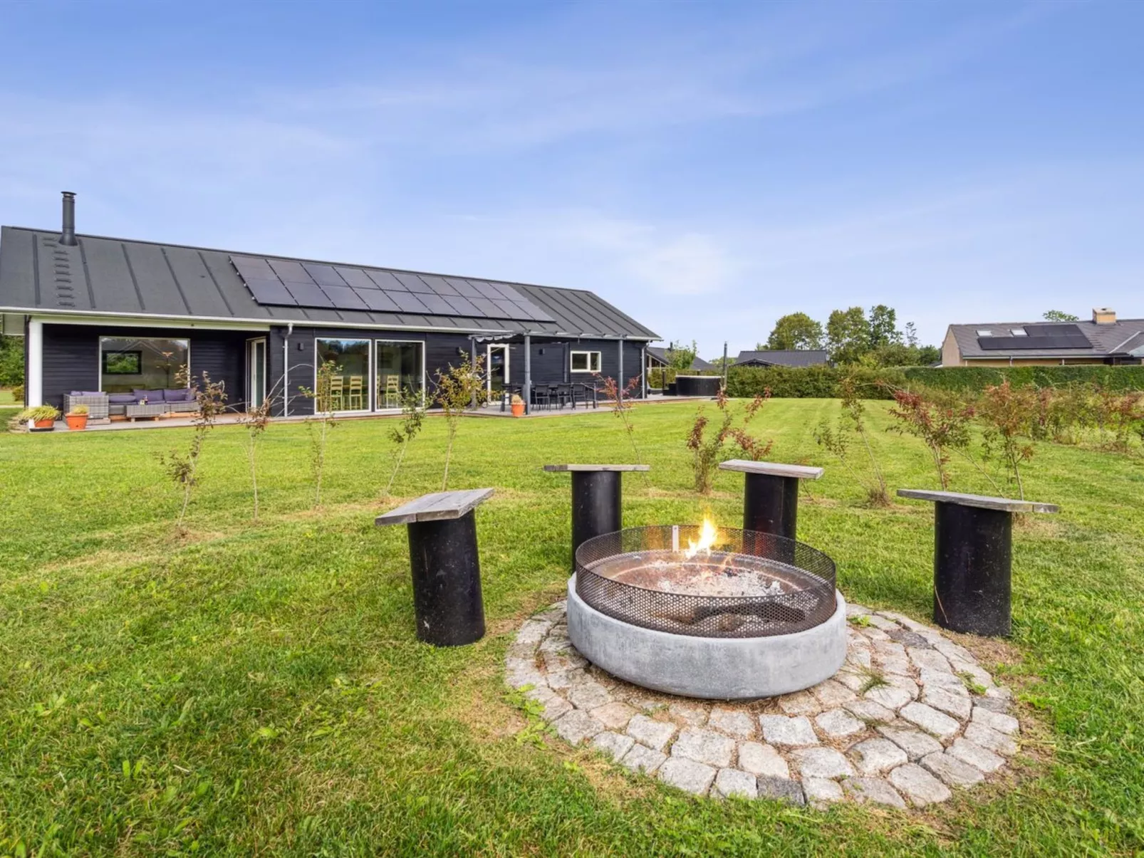 "Amdi" - 700m from the sea-Buiten