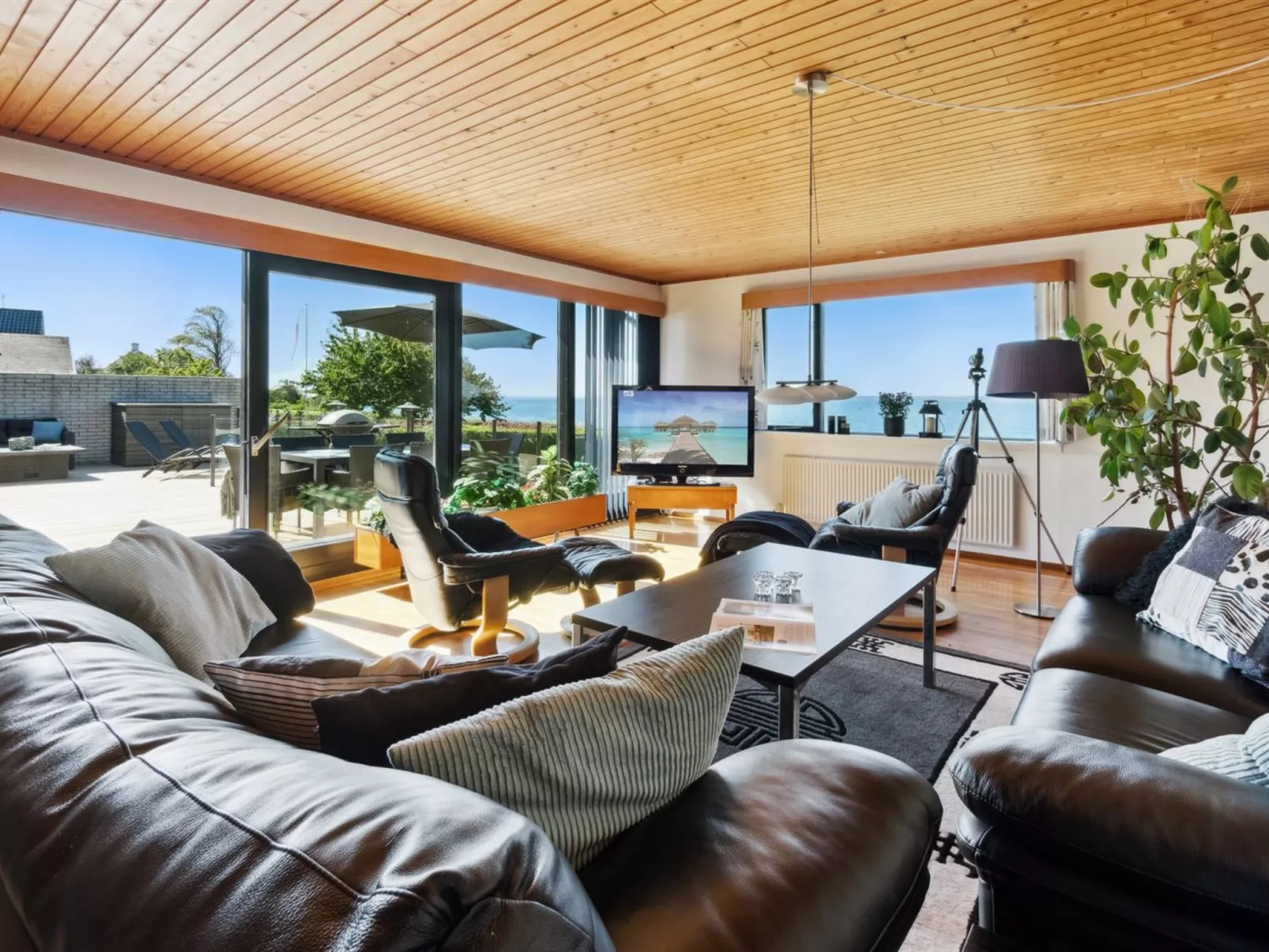 "Jovana" - 40m from the sea-Binnen