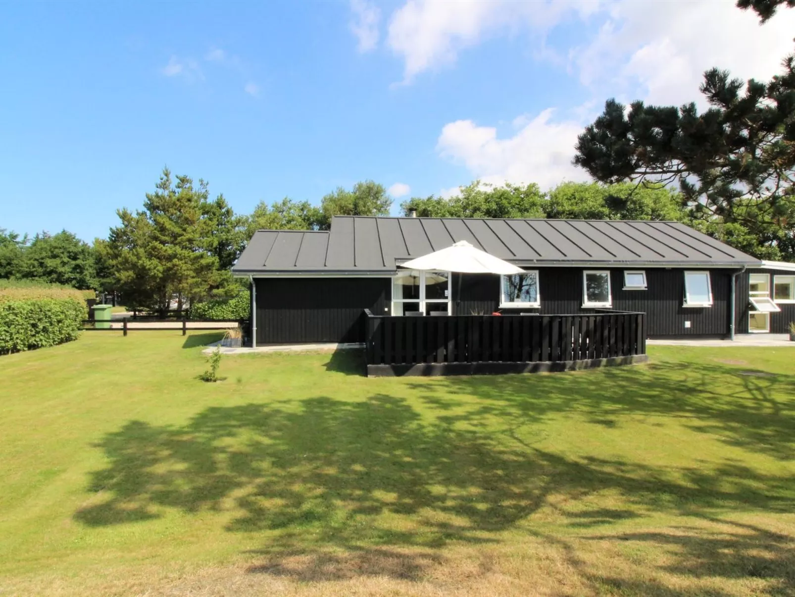 "Kadir" - 500m from the sea-Buiten