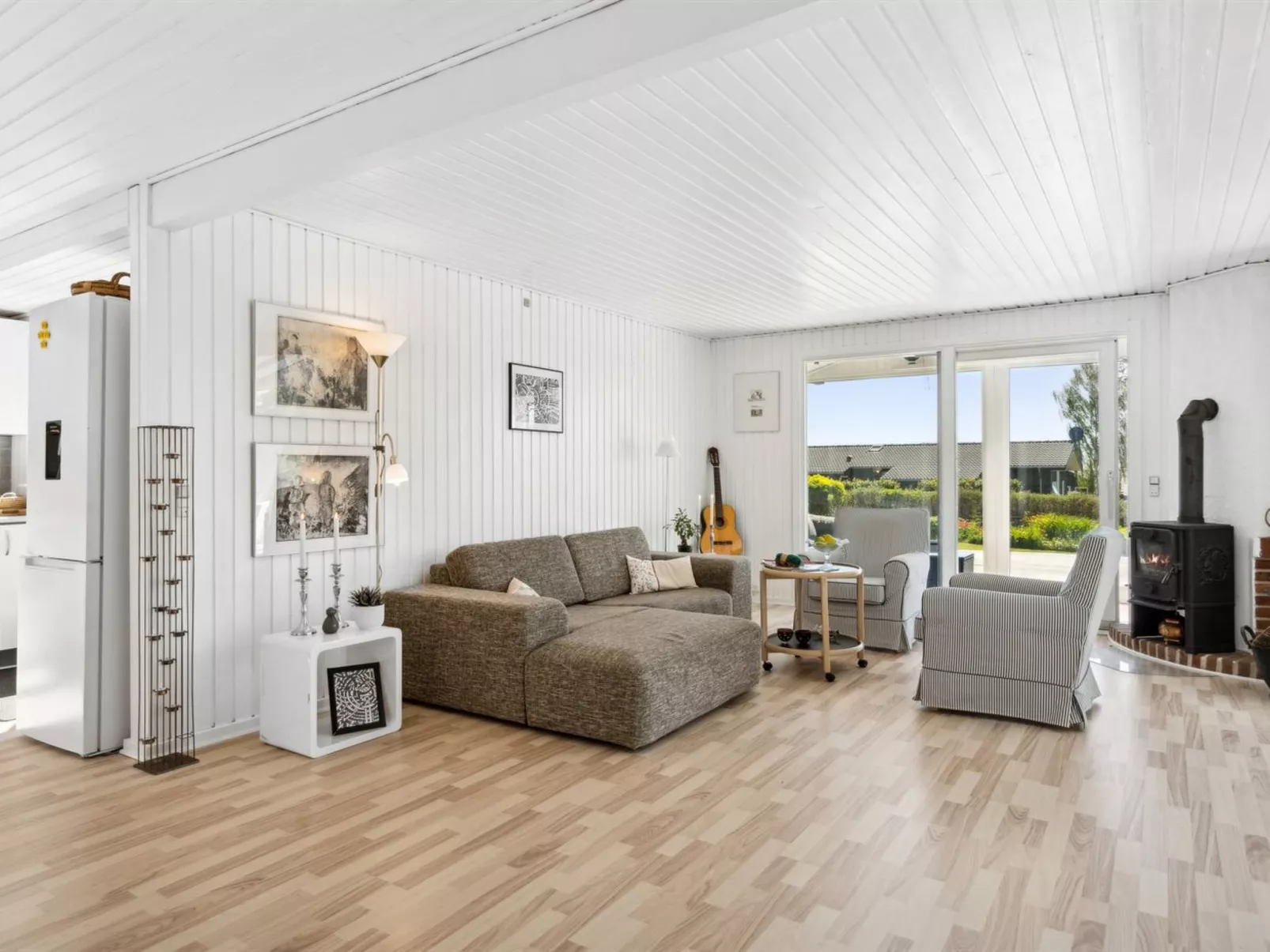 "Manfred" - 250m from the sea-Binnen