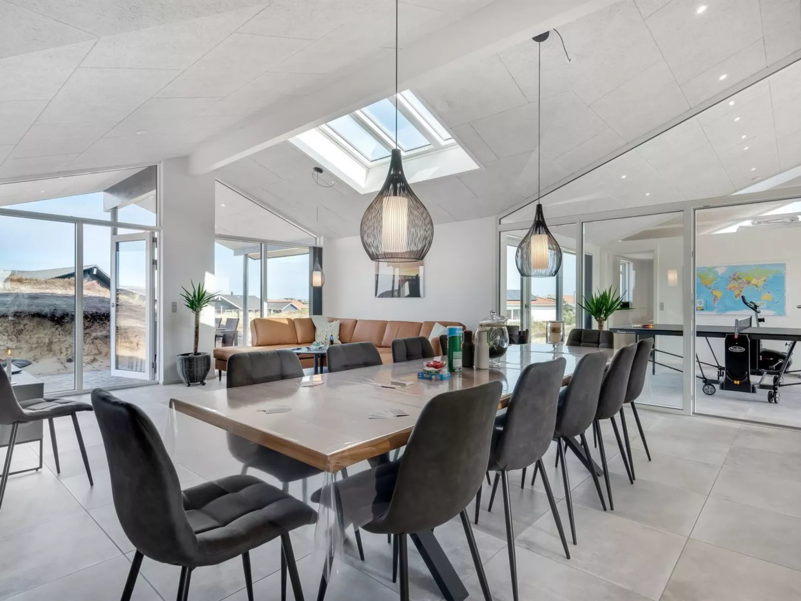 "Helga" - 650m from the sea-Binnen