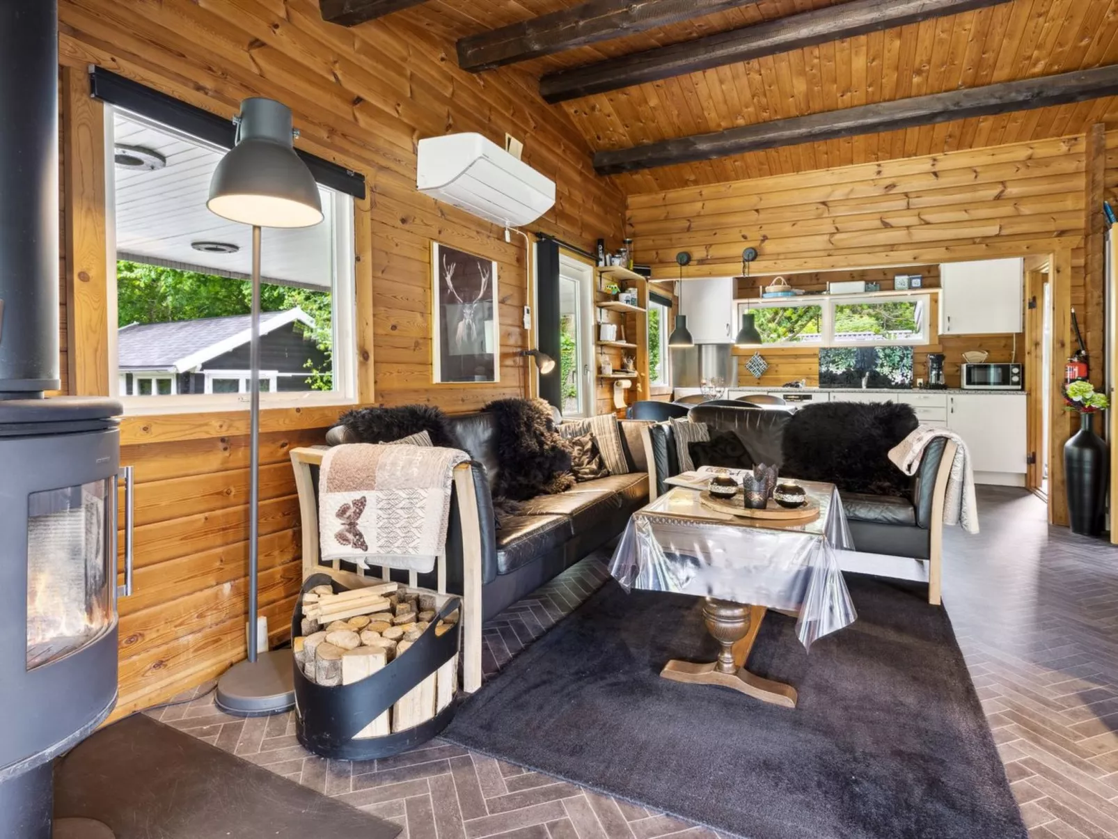 "Araminta" - 800m from the sea-Binnen