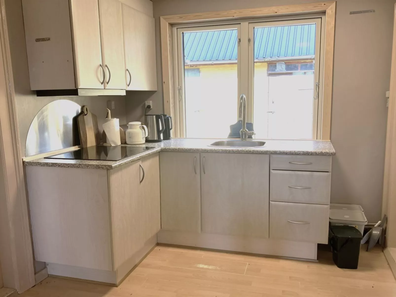 "Thessa" - 4km from the sea-Binnen