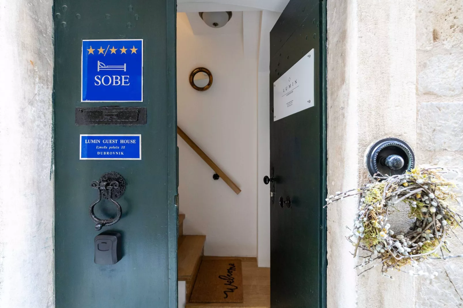 Guest House Lumin - Twin Room with City View (Third Floor) (BR3)-Faciliteiten