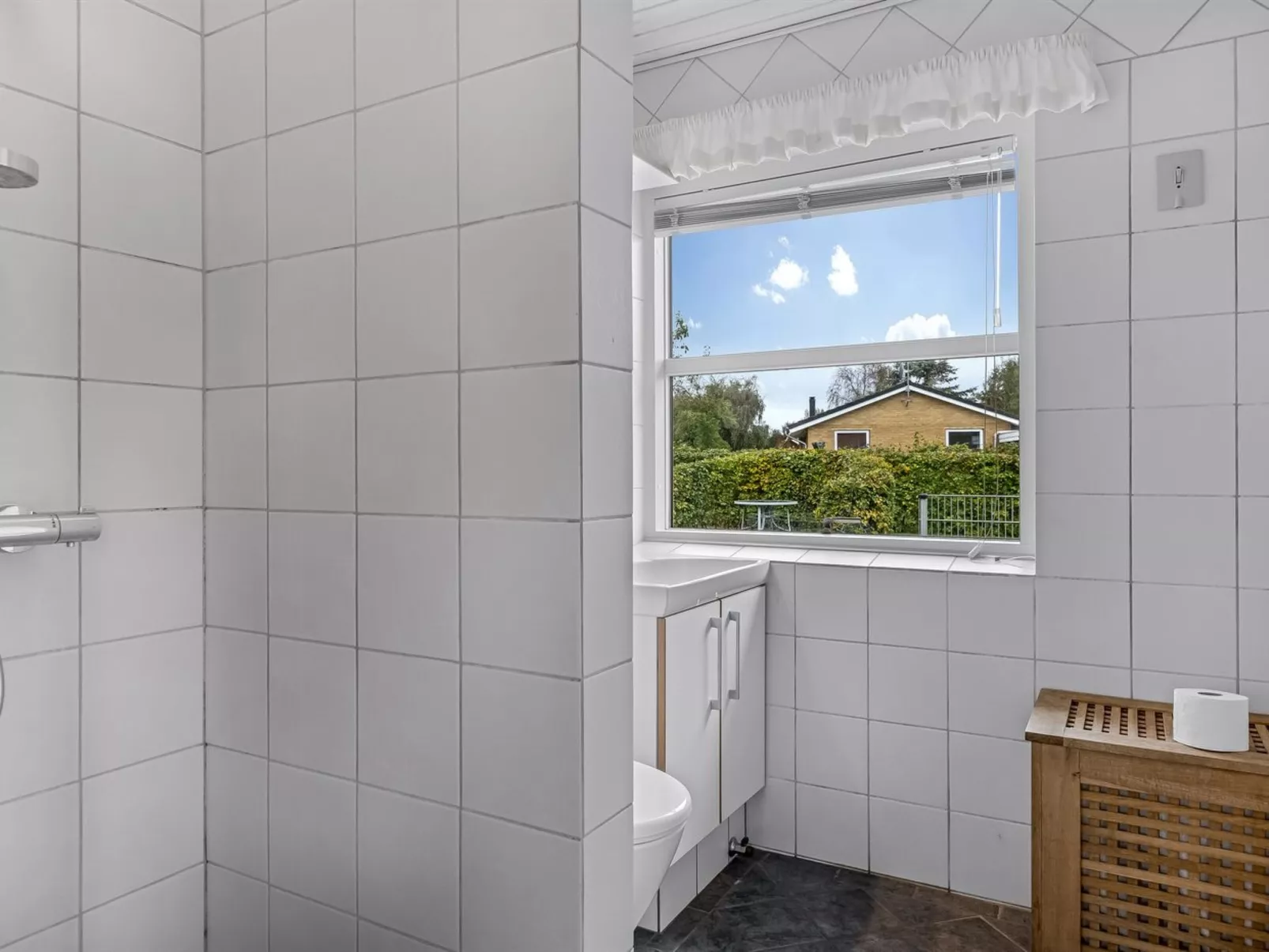 "Kalli" - 100m from the sea-Binnen