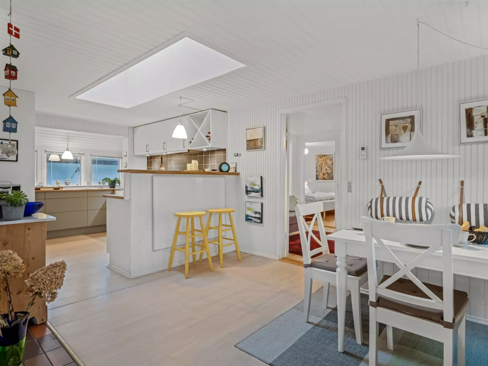 "Sven" - 250m to the fjord-Binnen