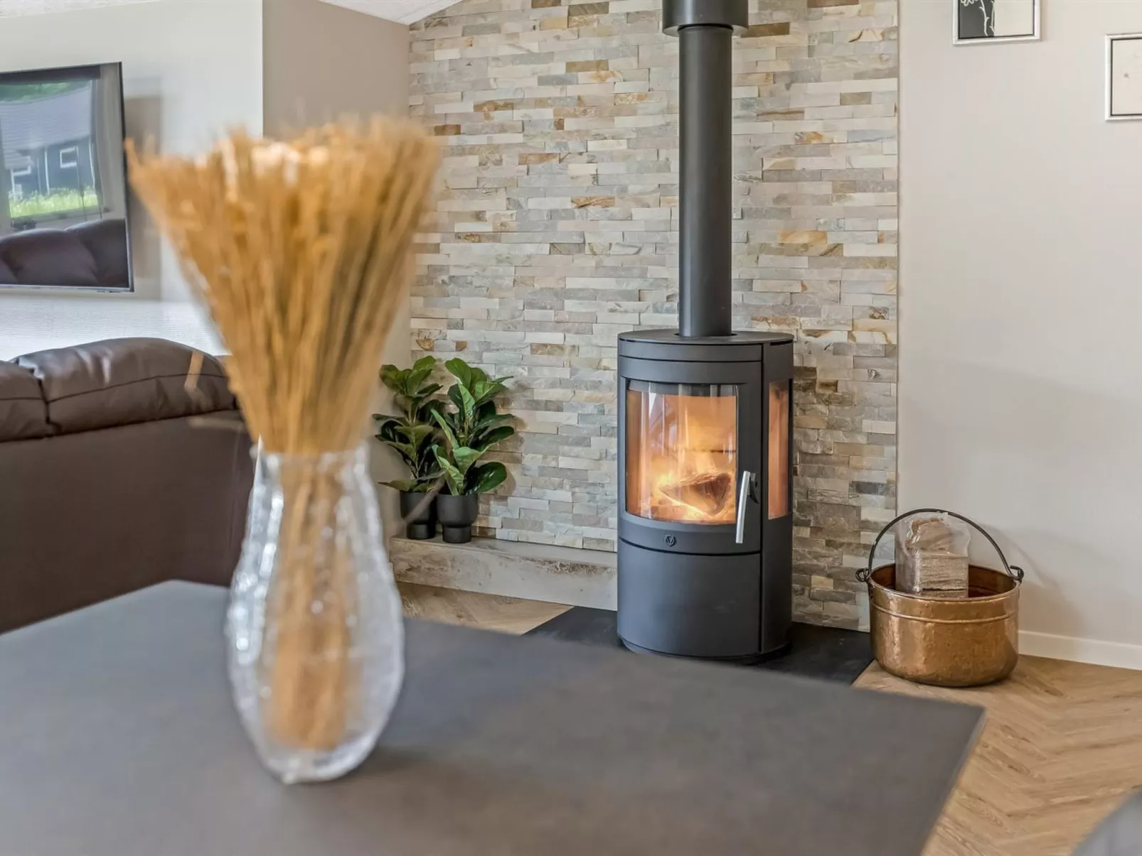 &quot;Alvira&quot; - 30km from the sea-Binnen