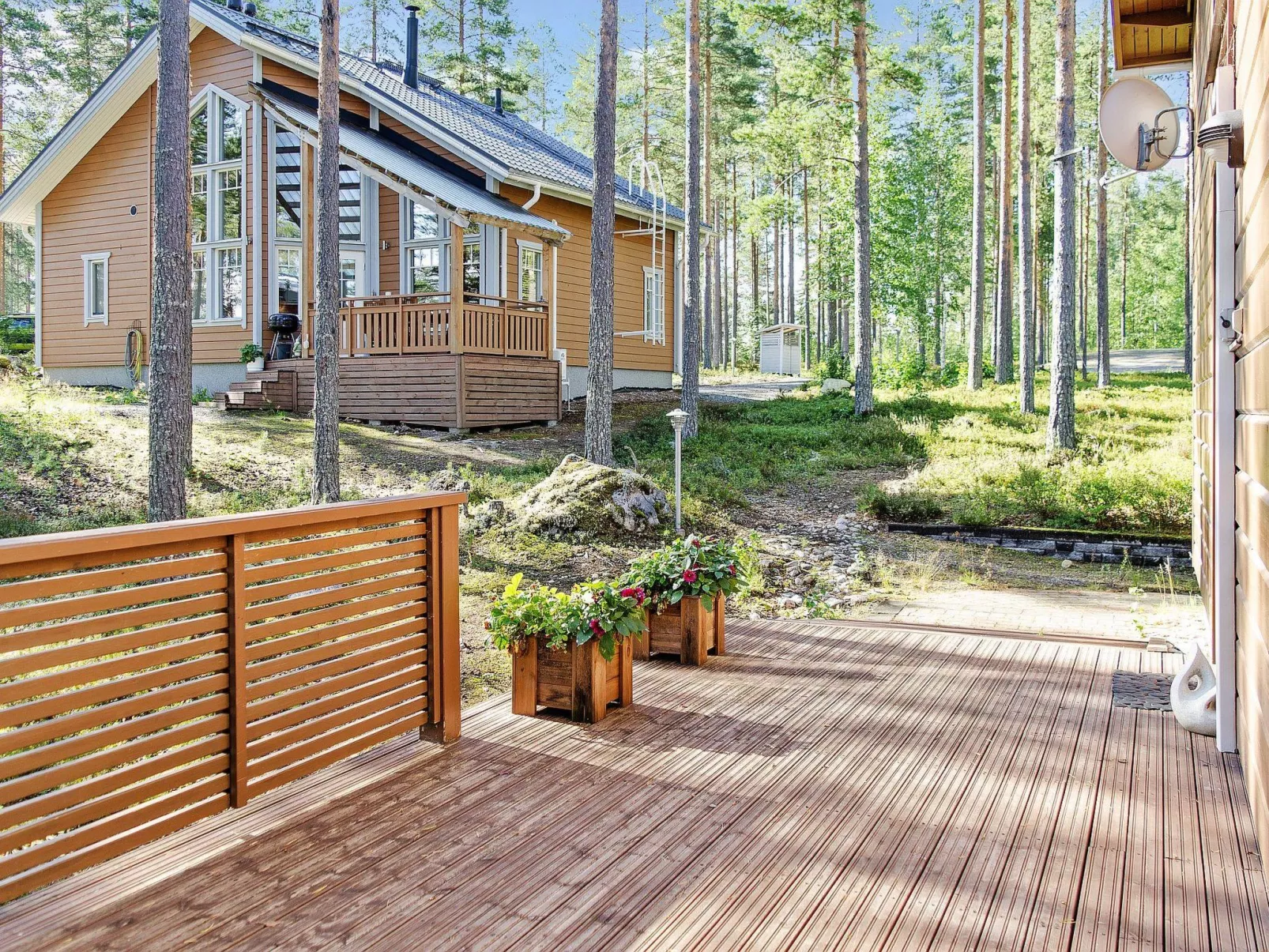 Pielislinna/loma-koli-Binnen