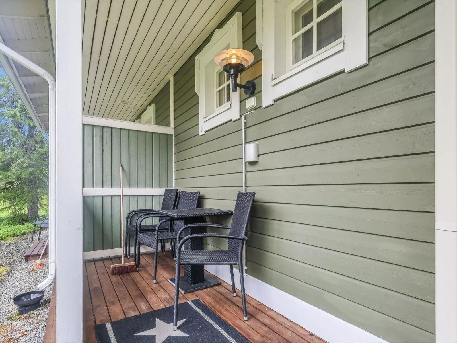 Villa taikavuosseli-Binnen