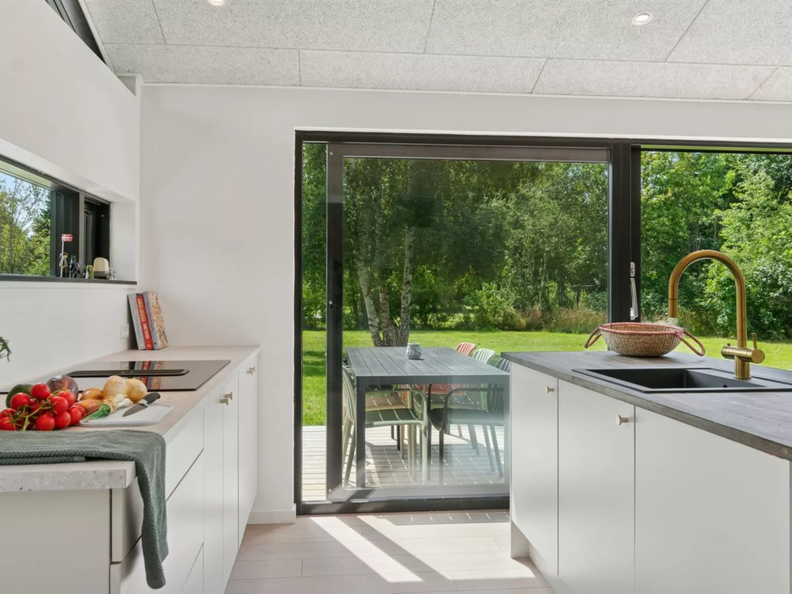 "Herulf" - 450m from the sea-Binnen