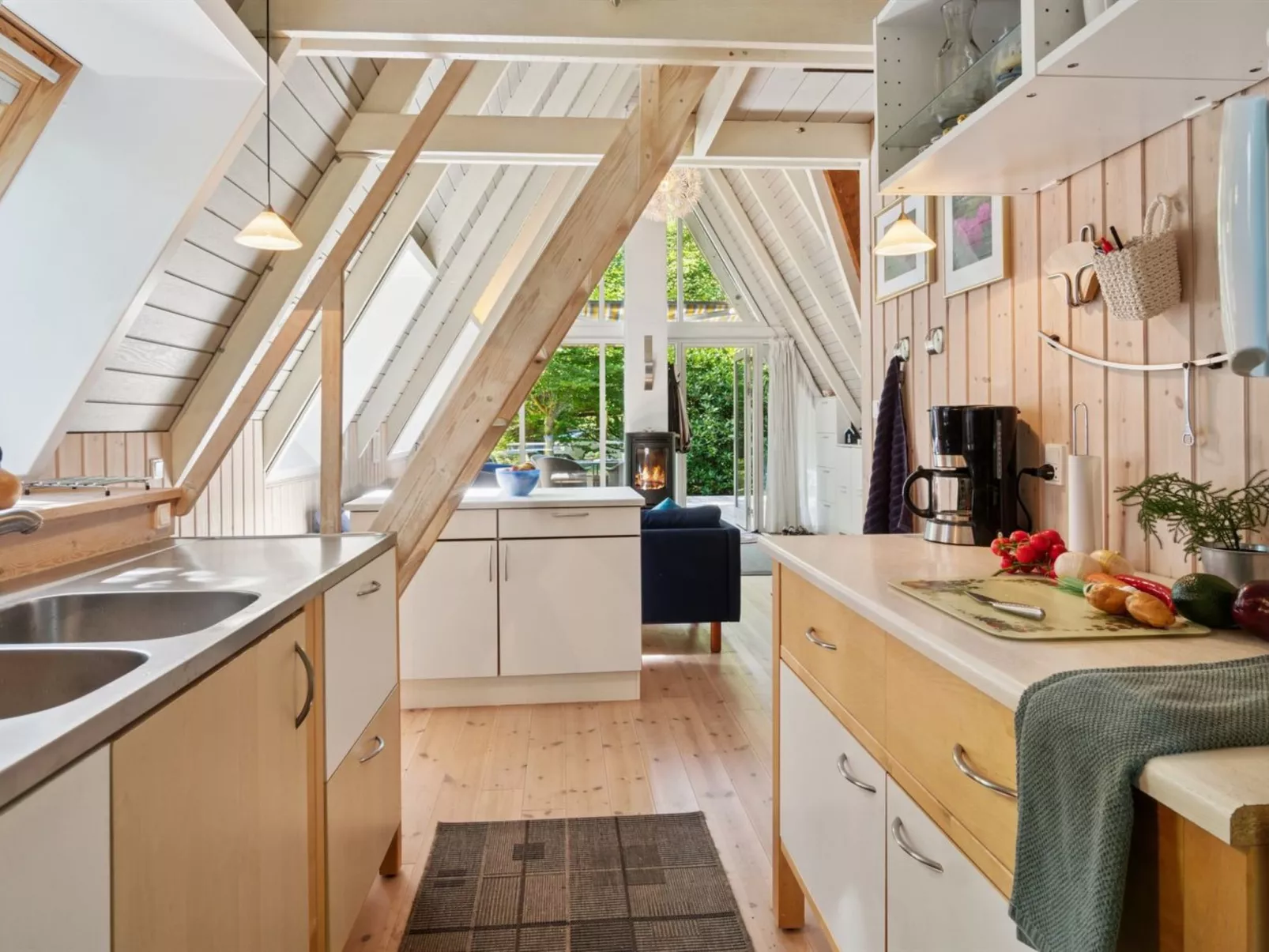 "Thrond" - 500m from the sea-Binnen