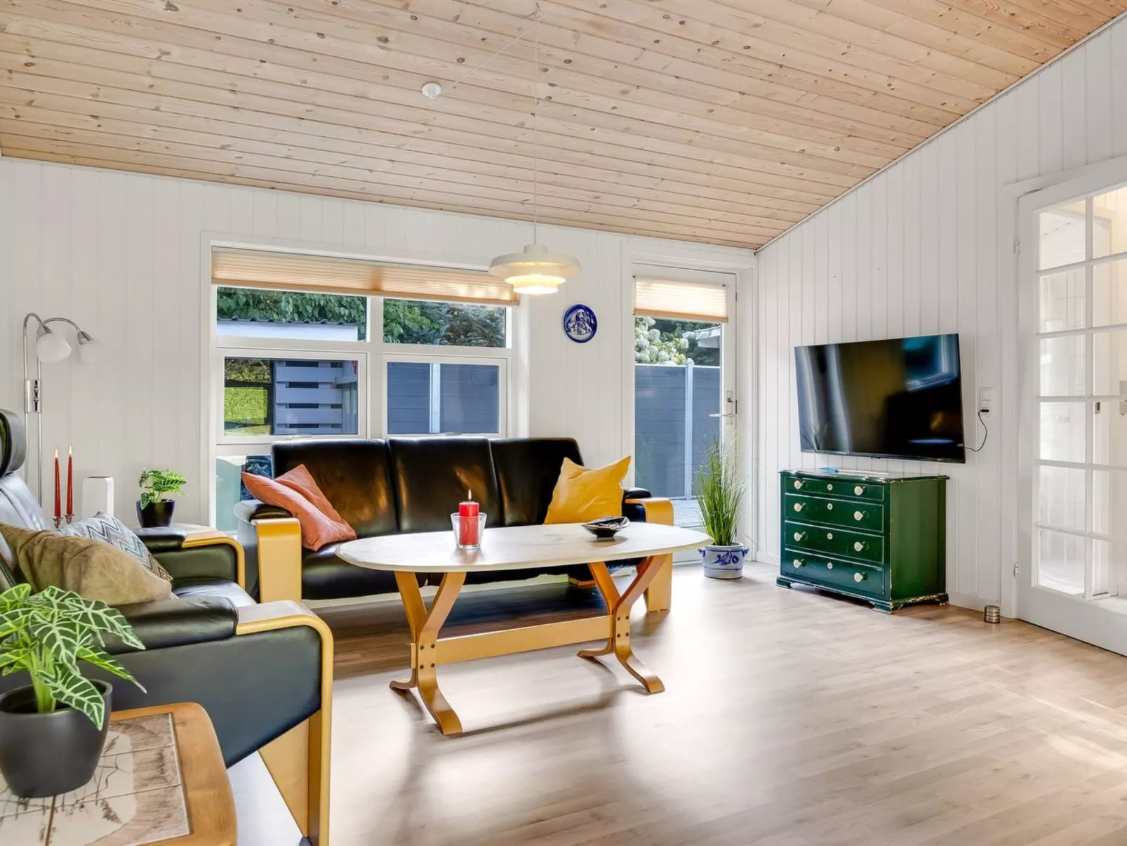 "Dorethea" - 30km from the sea-Binnen