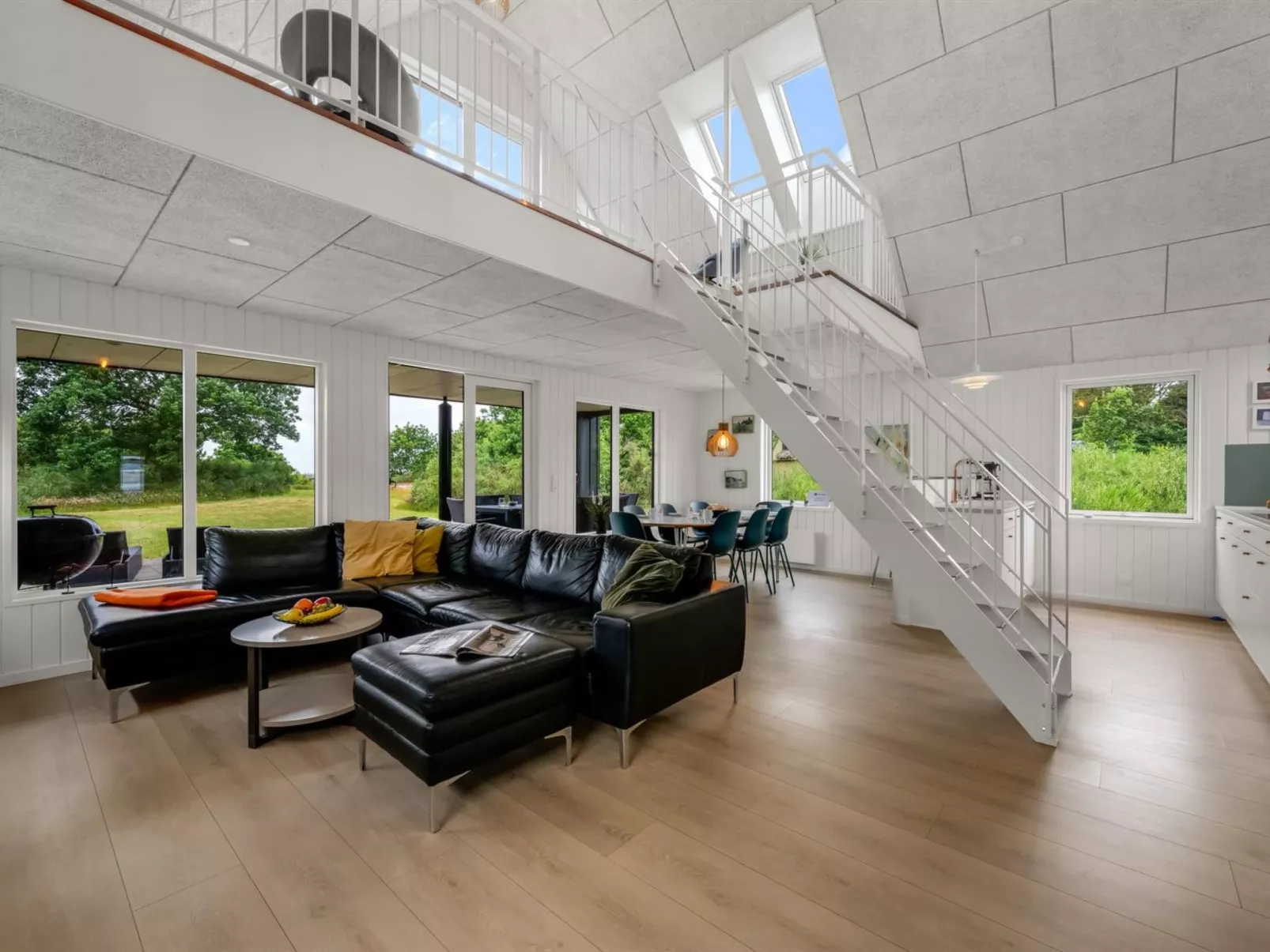 "Gadde" - 100m to the fjord-Binnen