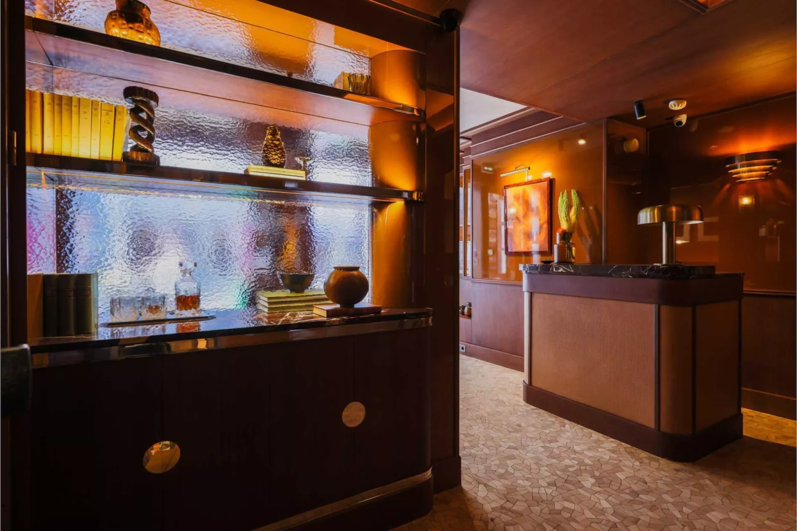 CONFIDENTIEL-3-Binnen