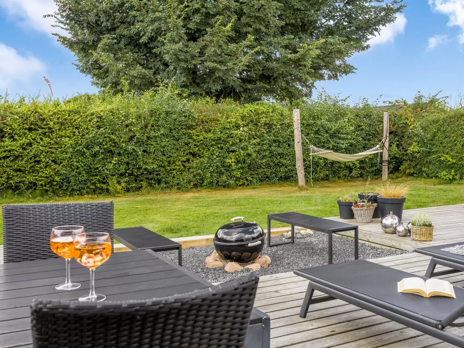 "Adia" - 500m from the sea-Buiten