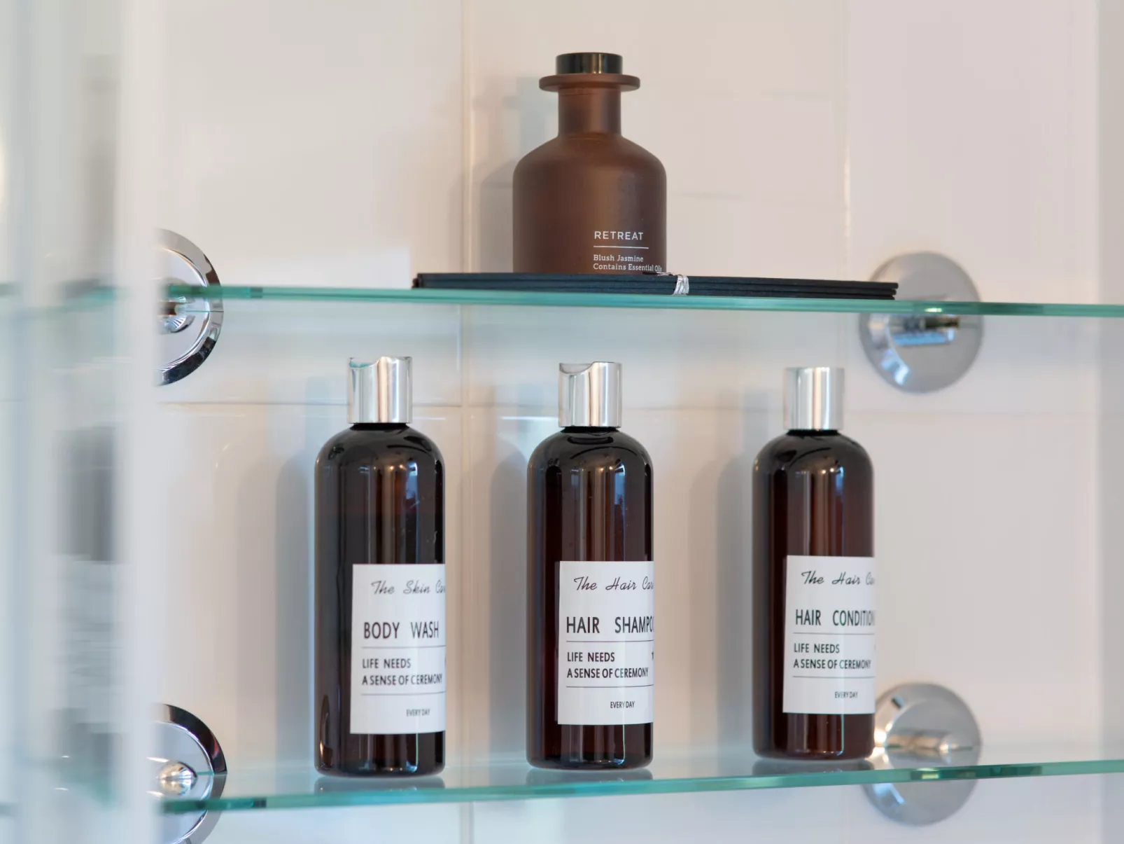 Serendipity Lodge-Binnen