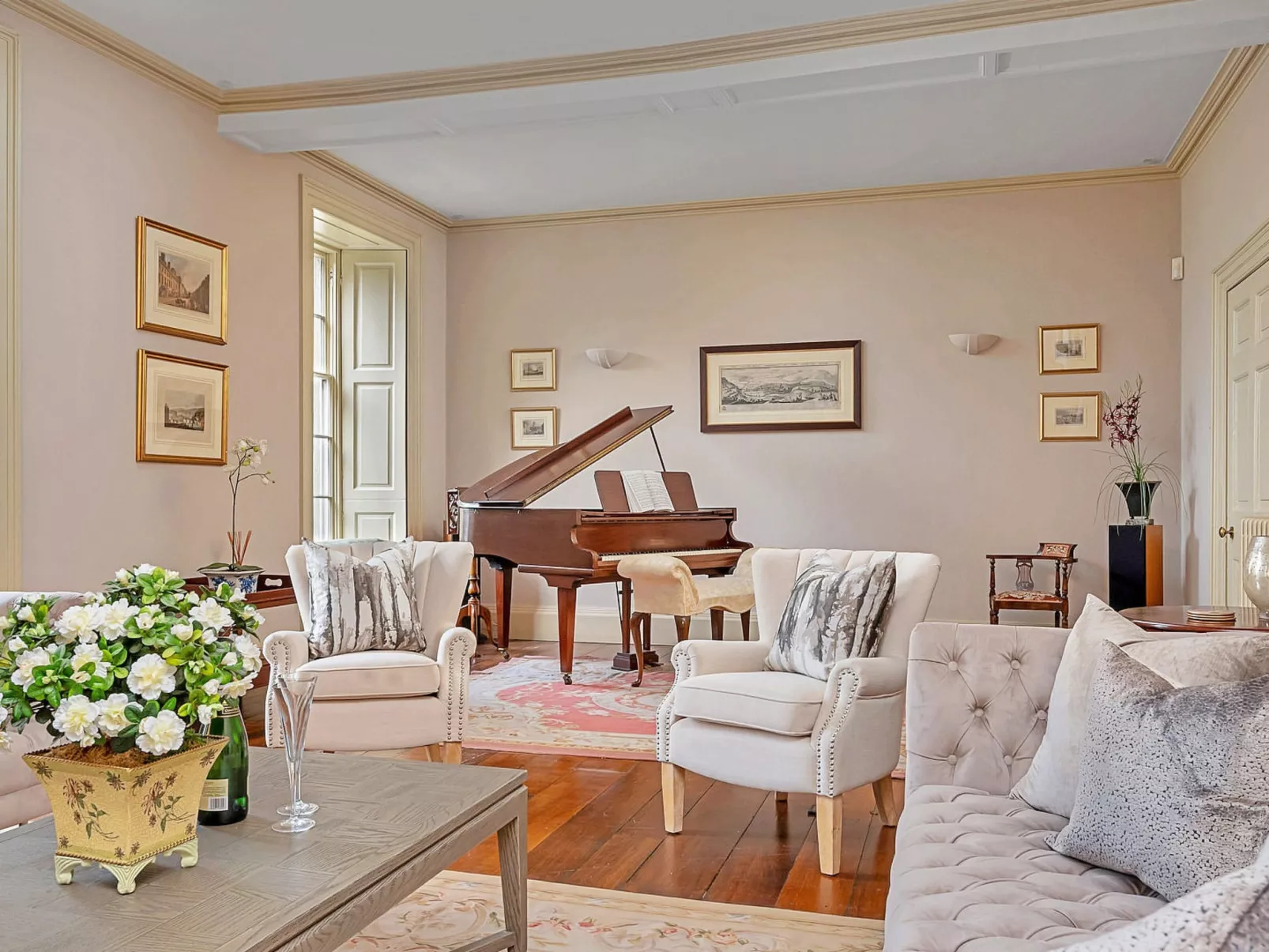 Tormarton Court-Binnen