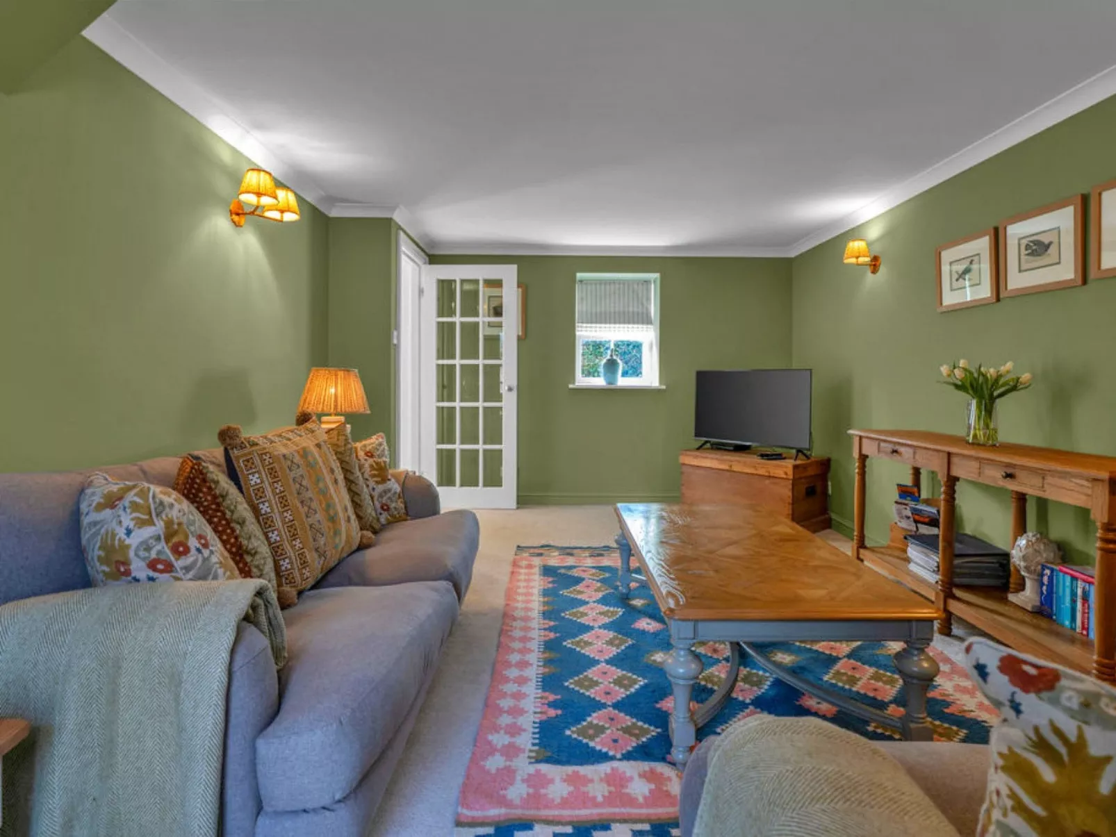 The Wheel House-Binnen