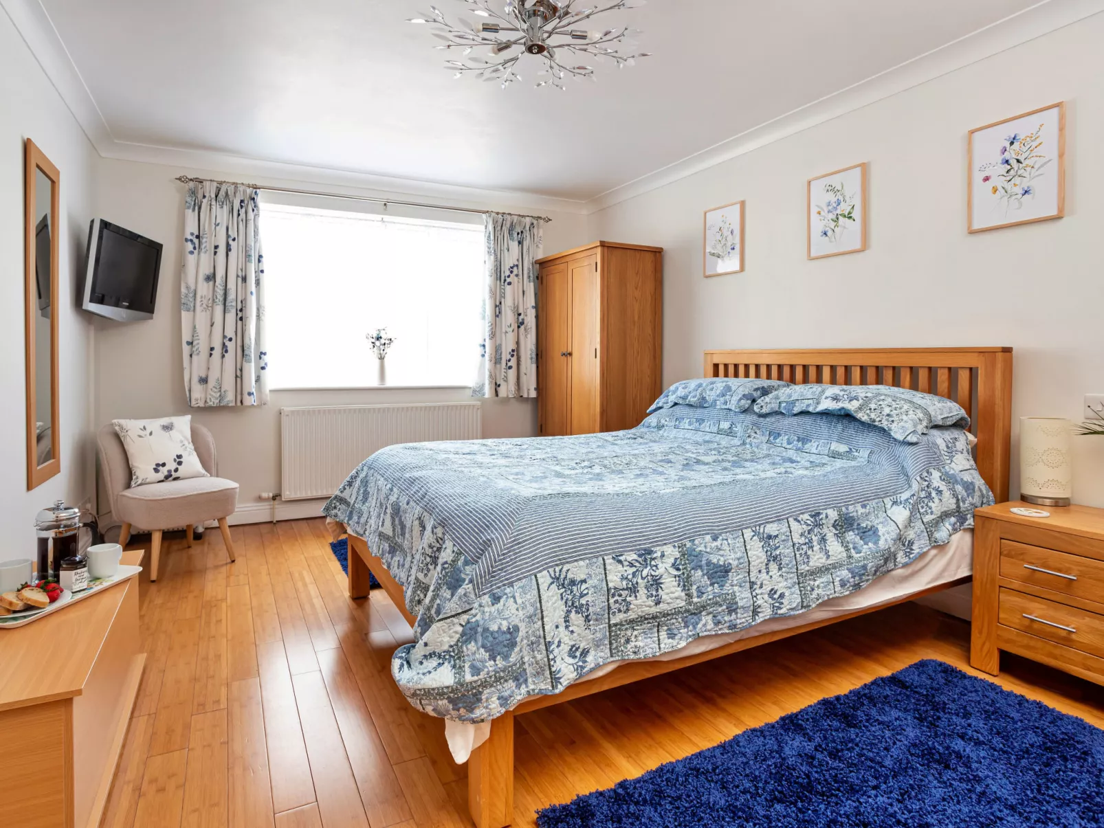 The Duck House-Binnen