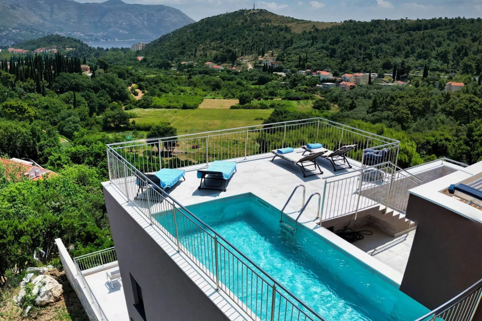 Villa Golden Grain - Four Bedroom Villa-Uitzicht