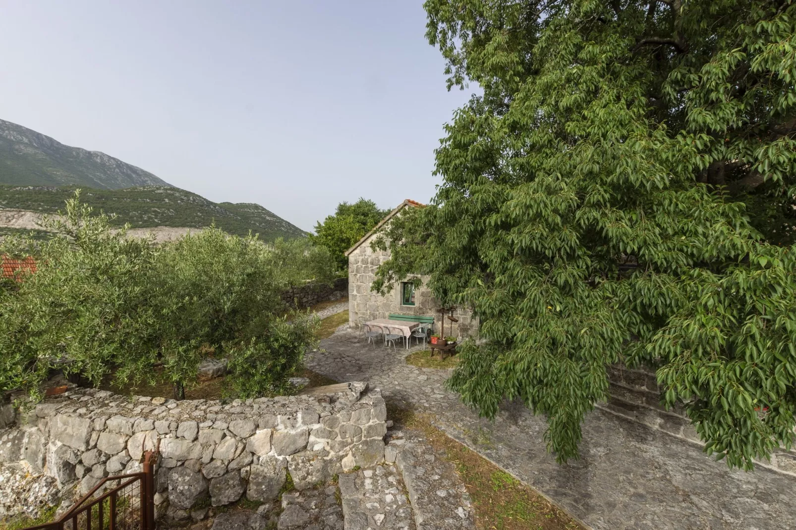 Rustical Resort Kokorići with Shared Outdoor Swimming Pool - One Bedroom Apartment with Terrace-Buitenlucht