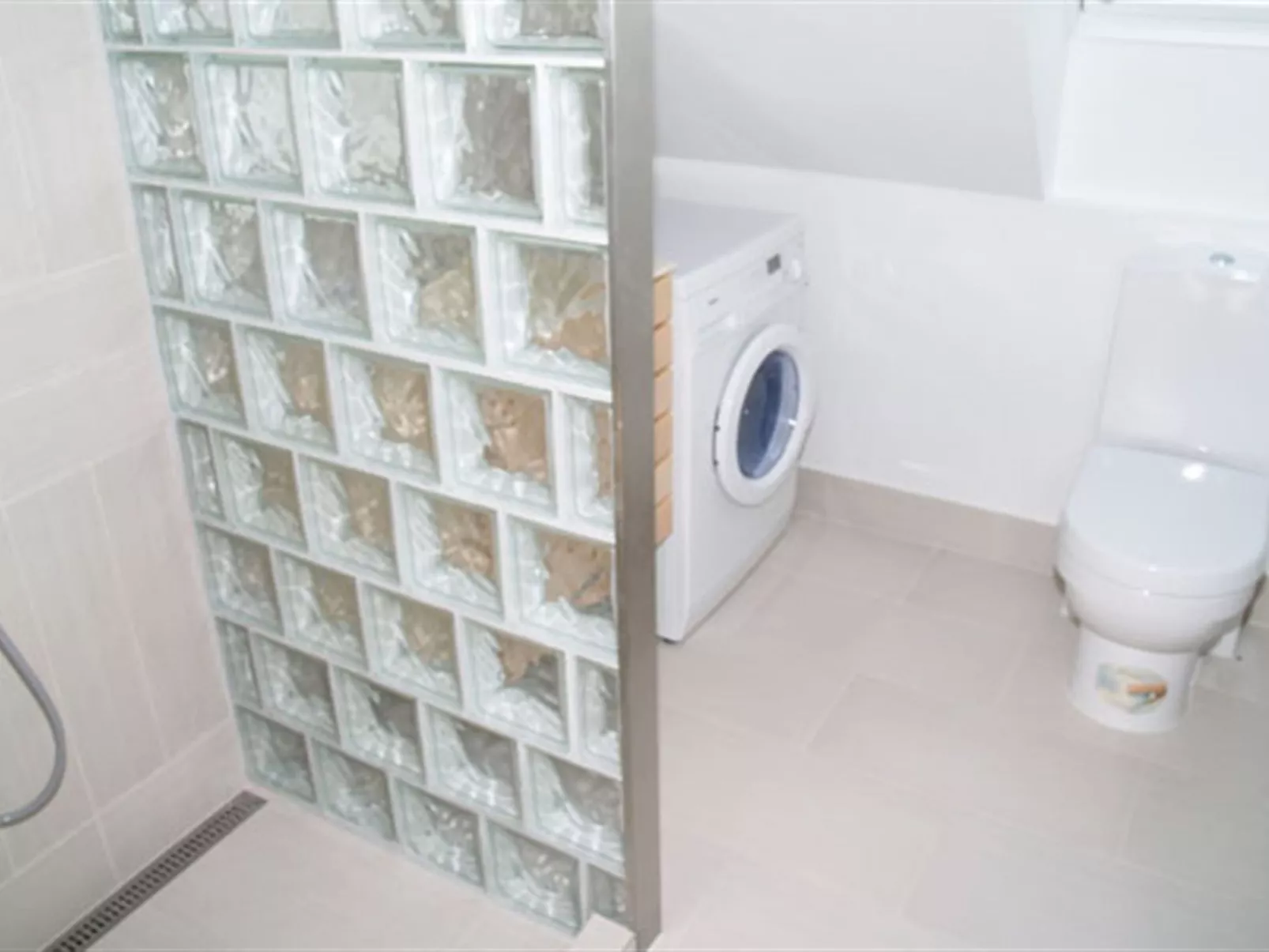 "Thomine" - 2.5km from the sea-Binnen