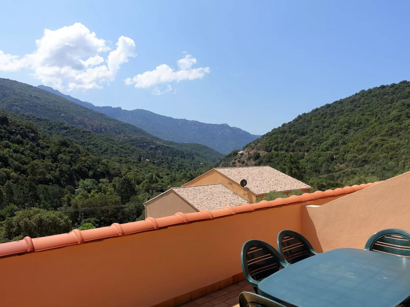 Residence Cabanaccia 3 Pieces 6 Pers-Buiten