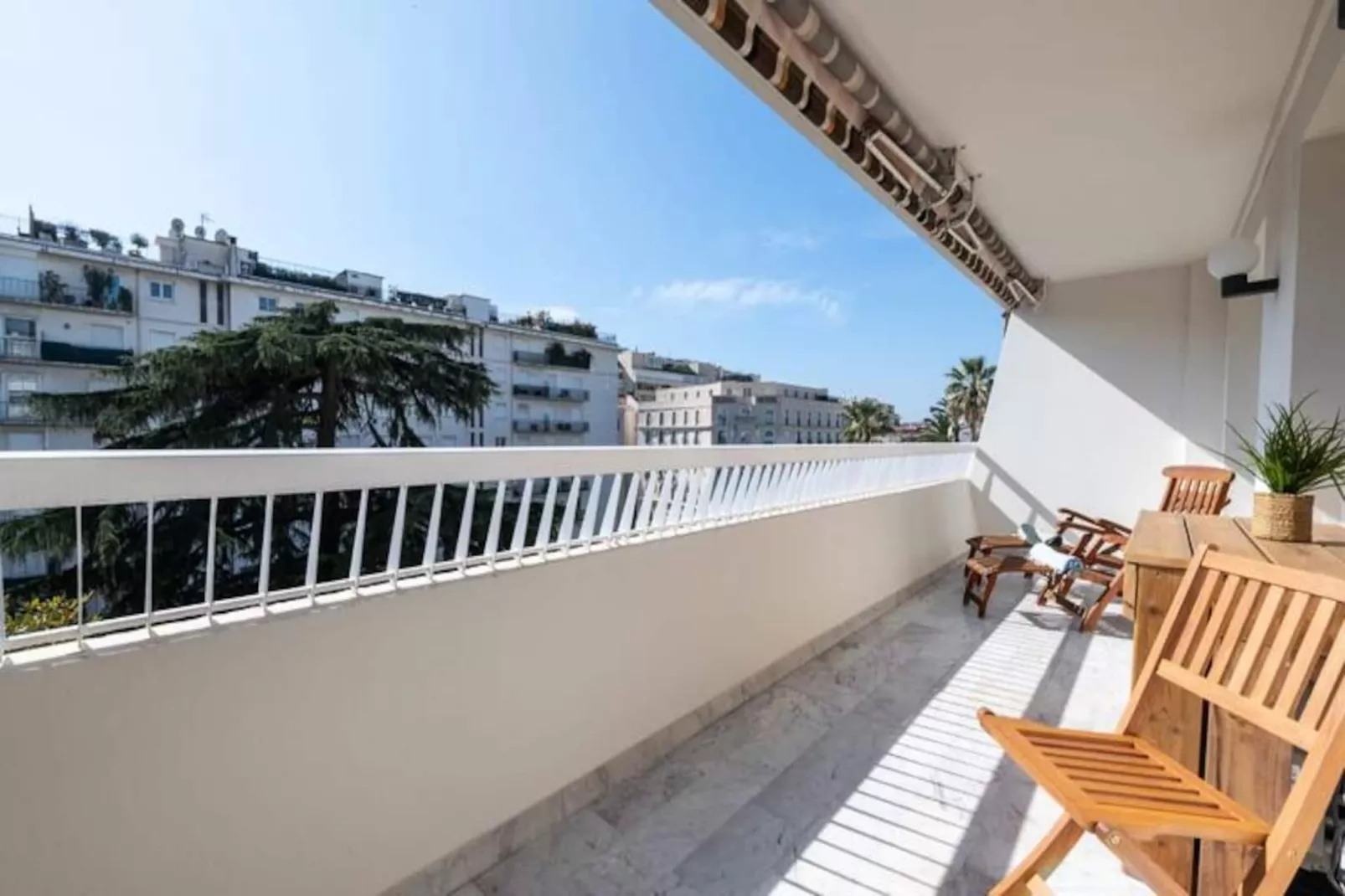Résidence Grand 2p Rénové Terrasse Cœur De Cannes-Niet-getagd