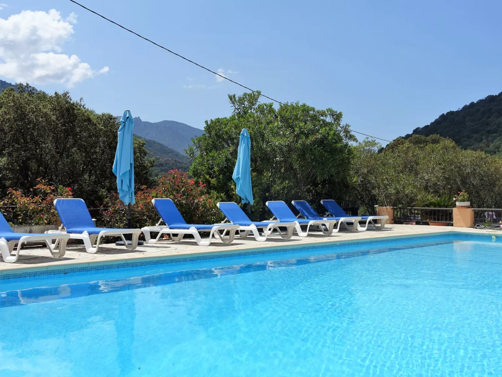 Residence Cabanaccia 3 Pieces 6 Pers-Buiten