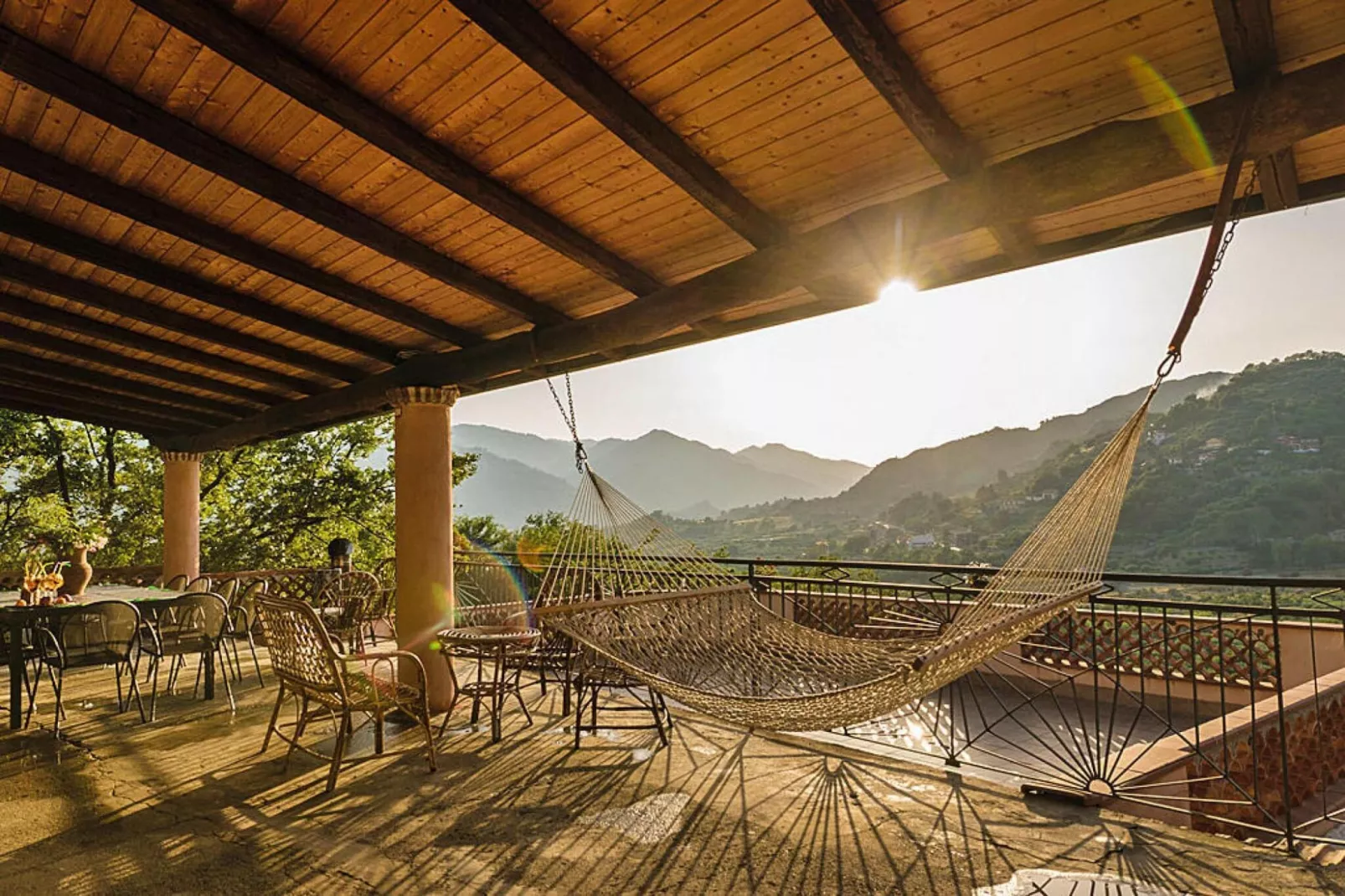 Holiday home, Gaggi-Villa Jewels-Terrasbalkon