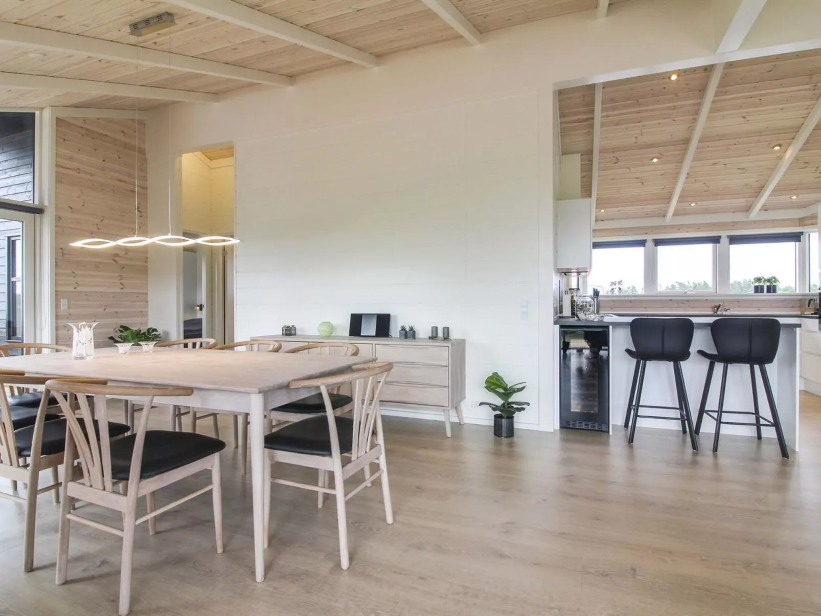 "Ariadne" - 900m from the sea-Binnen