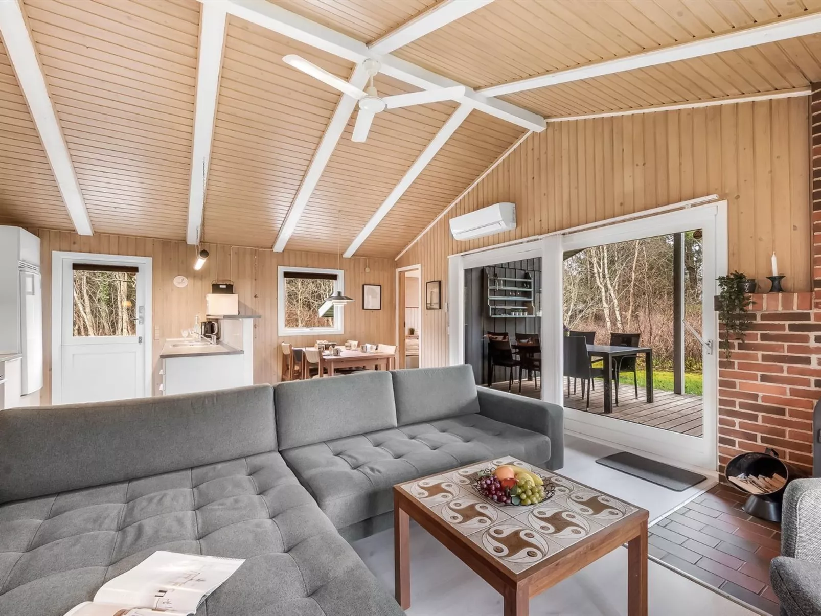 "Fredger" - 1.8km from the sea-Binnen