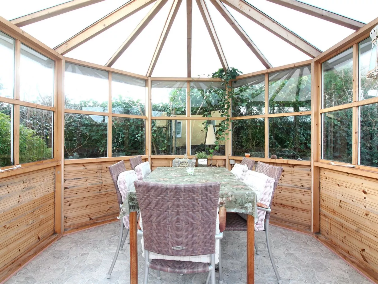 "Adelina" - 500m from the sea-Binnen