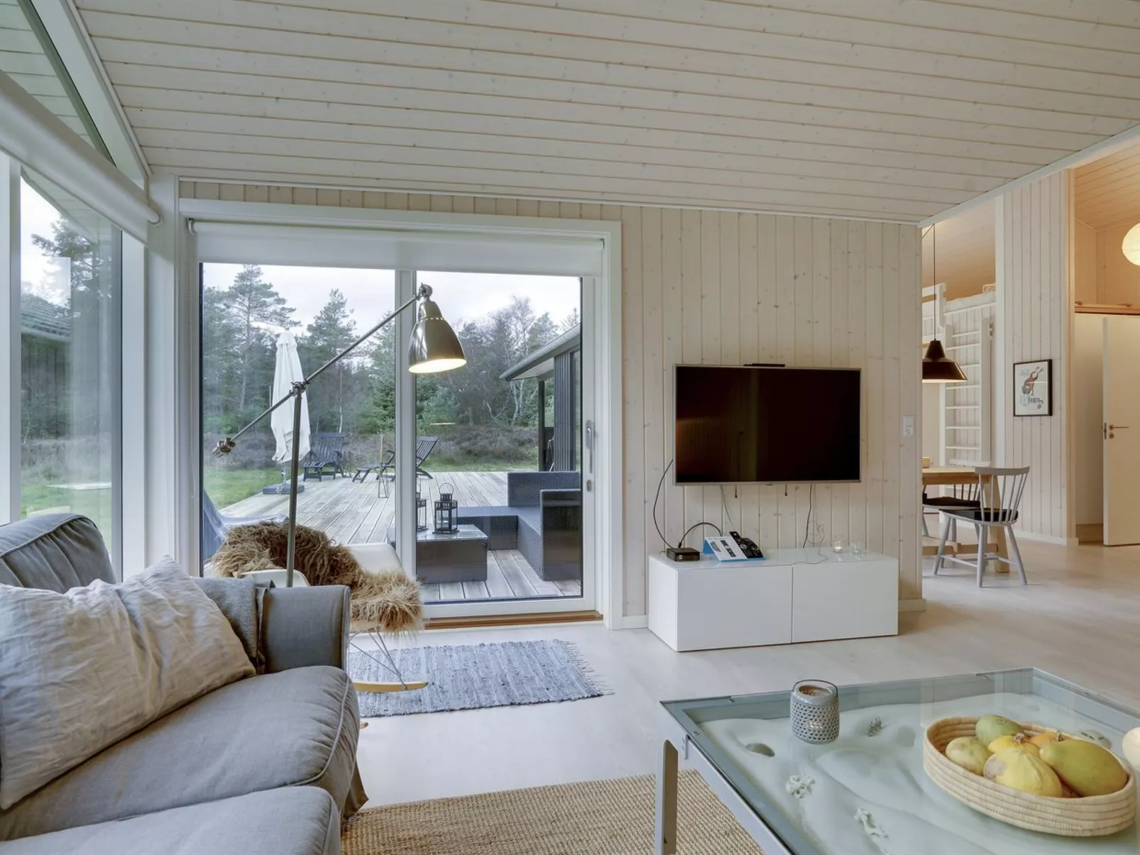 "Cate" - 150m from the sea-Binnen