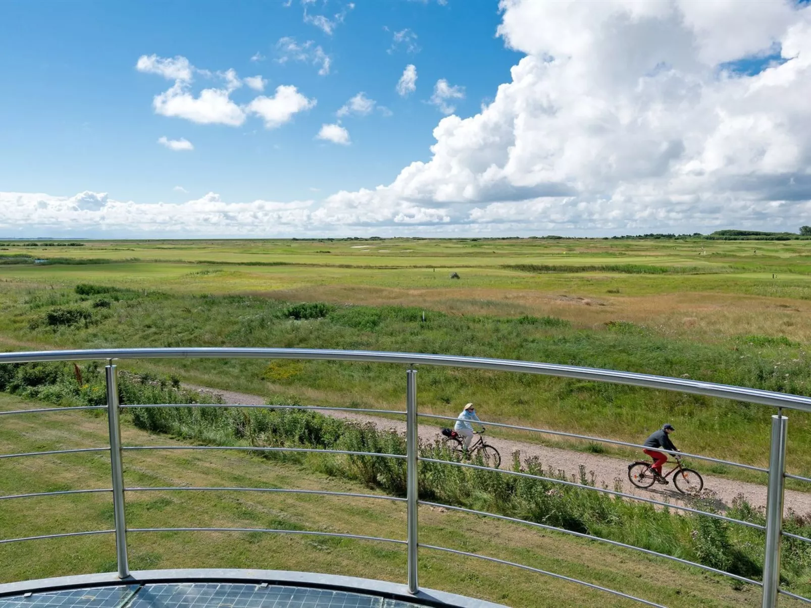 "Merisa" - 2.5km from the sea-Buiten