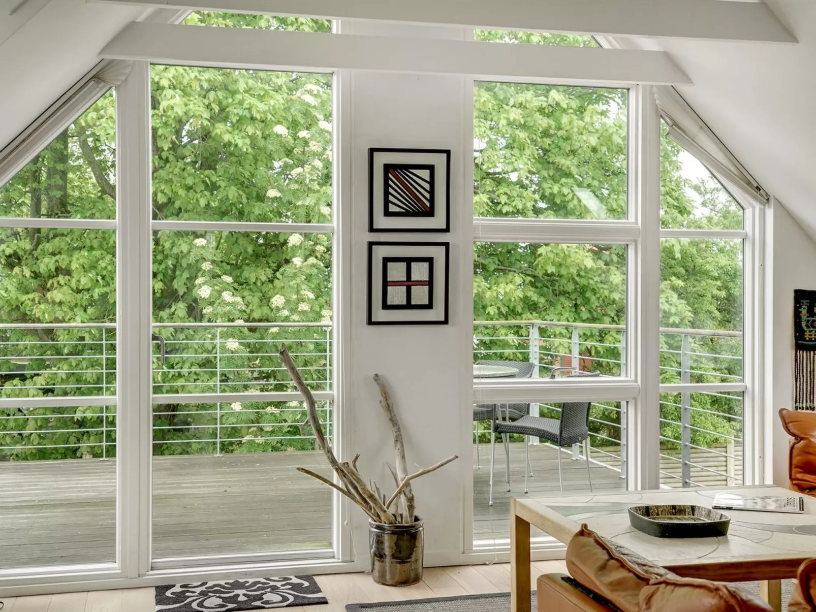 "Gullan" - 75m from the sea-Binnen