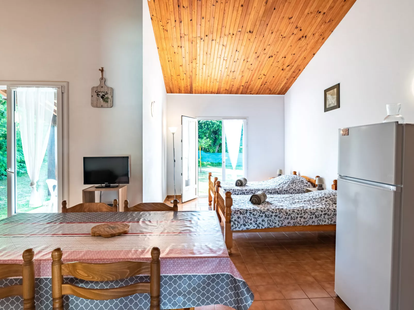 La Pinède, bungalow 6 pers.-Binnen