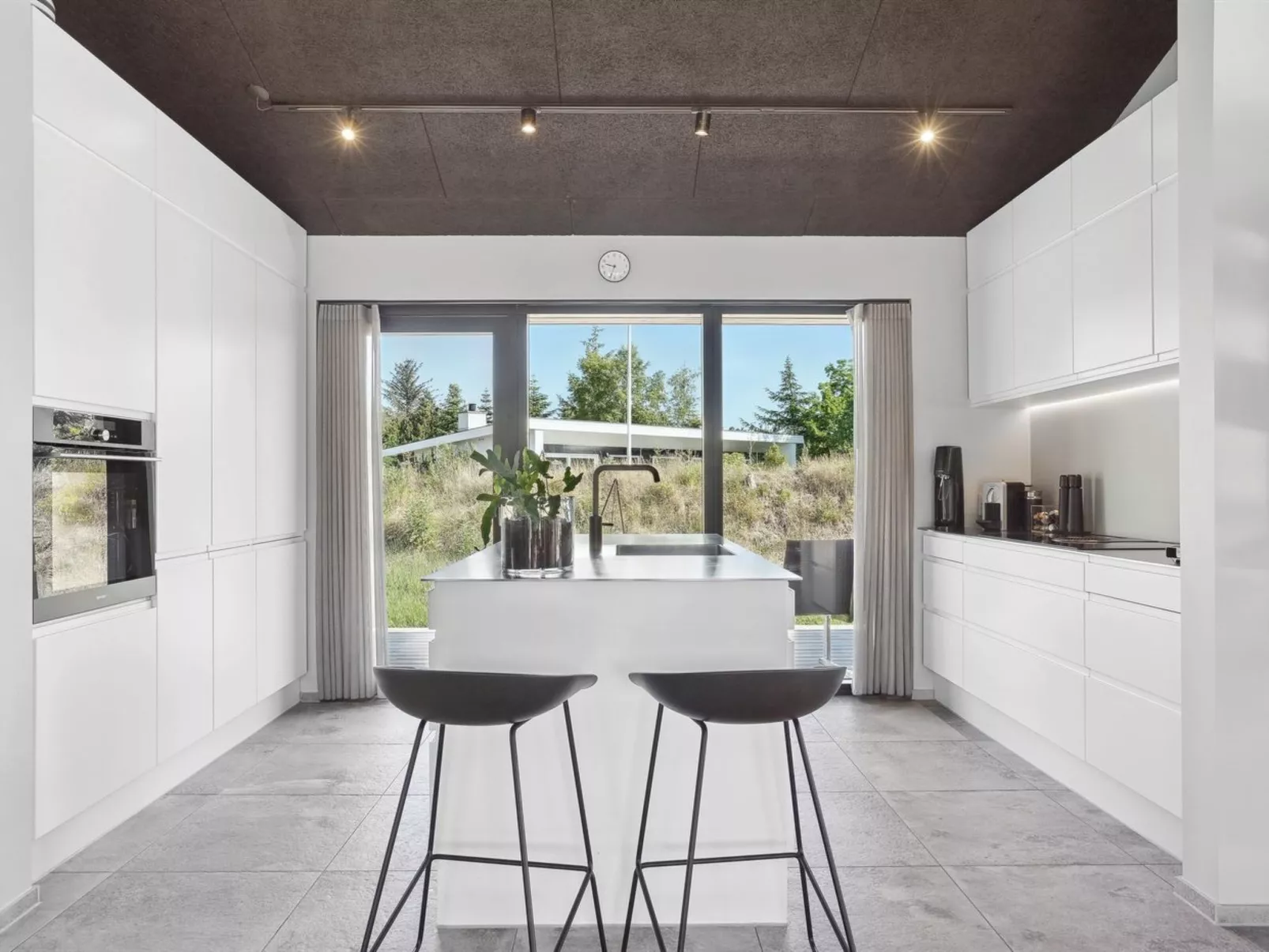 "Anderson" -  from the sea-Binnen