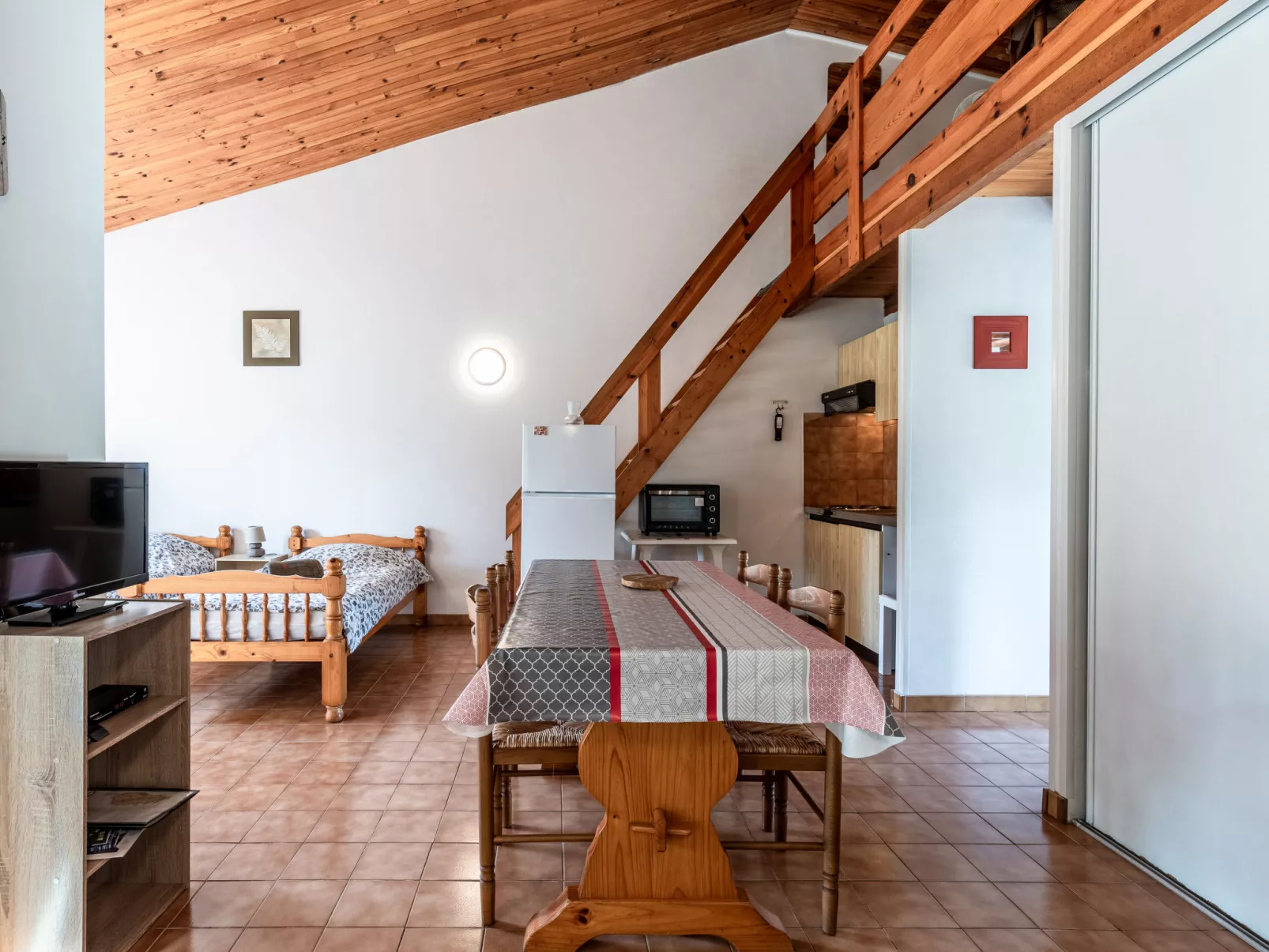 La Pinède, bungalow 6 pers.-Binnen
