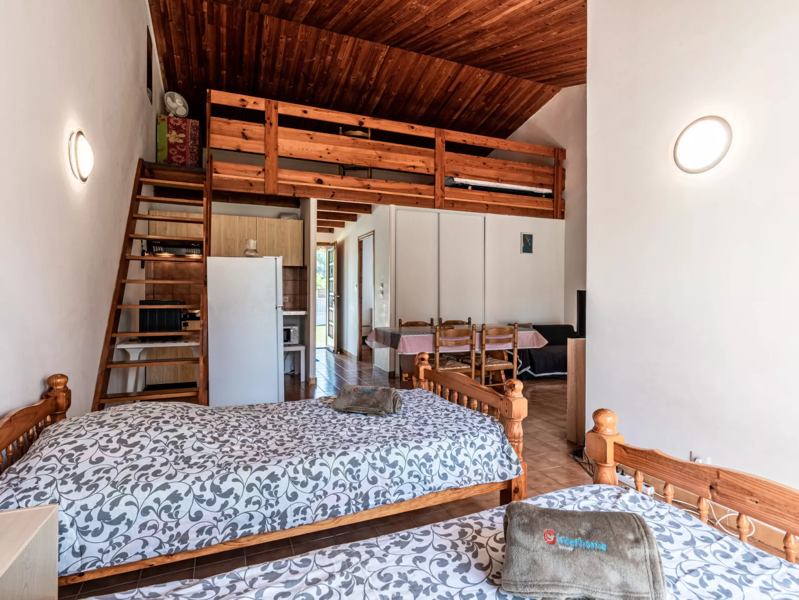 La Pinède, bungalow 6 pers.-Binnen