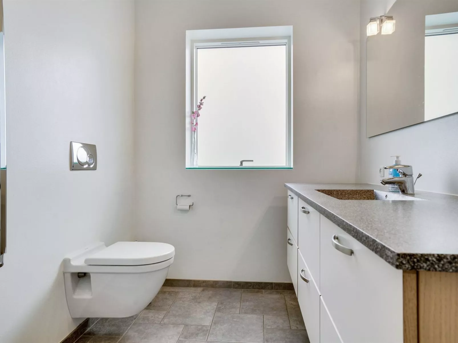 "Swarthofthi" - 1.5km from the sea-Binnen