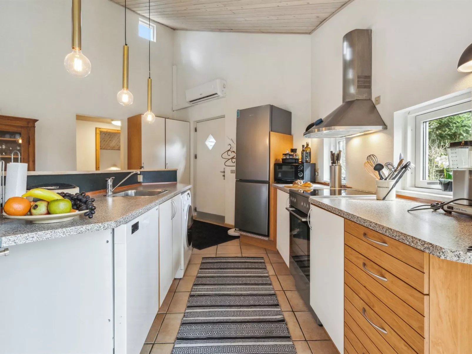 "Amanda" - 30km from the sea-Binnen