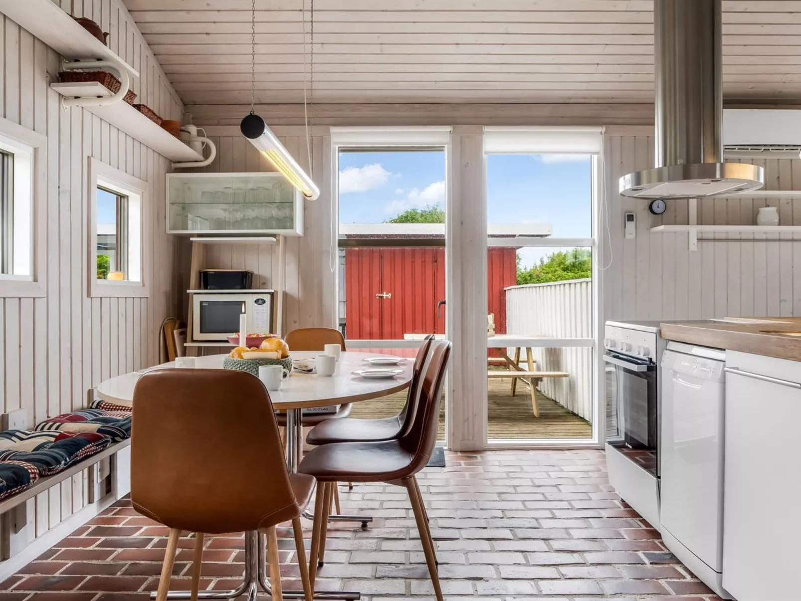 "Verene" - 400m from the sea-Binnen