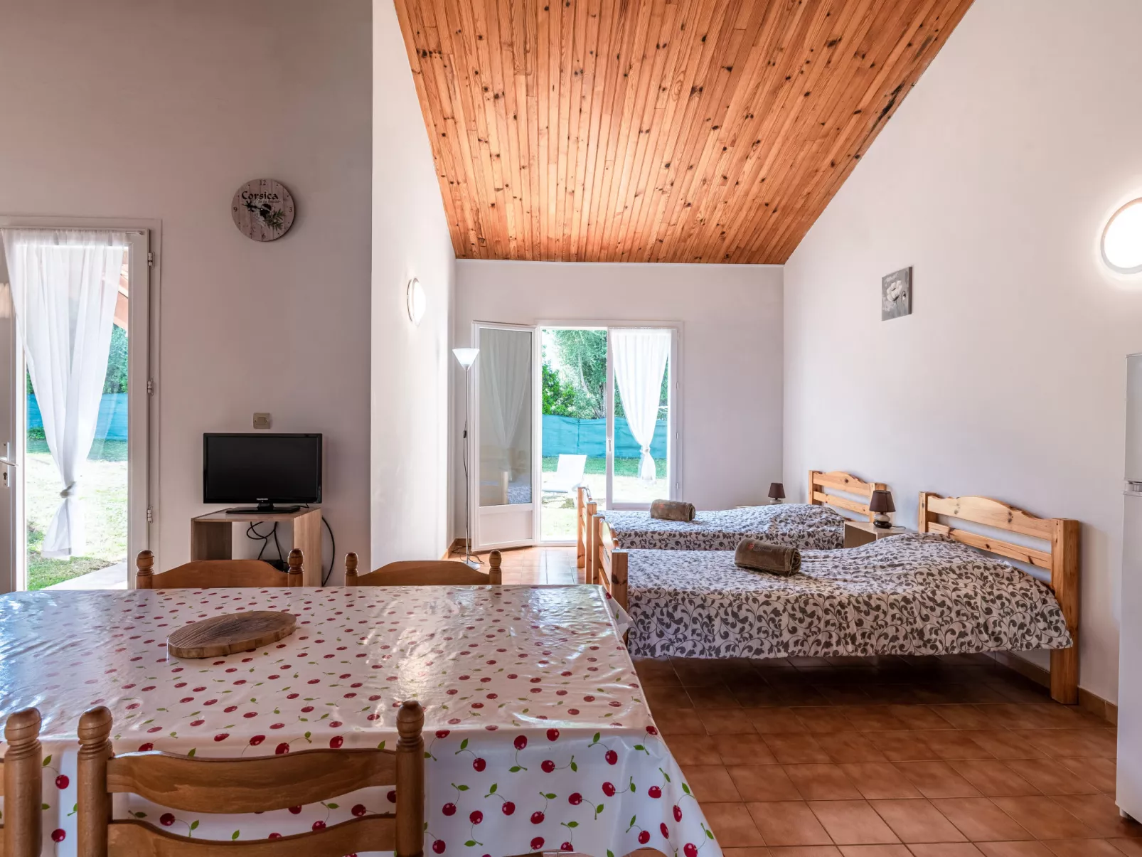 La Pinède, bungalow 4 pers.-Binnen