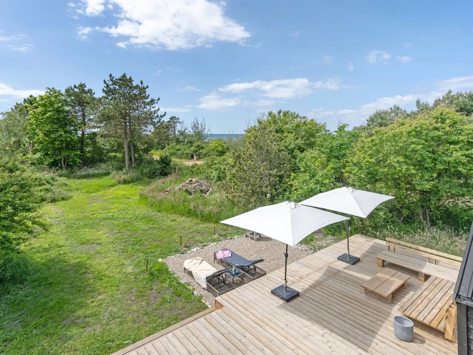 "Henrik" - 100m from the sea-Buiten