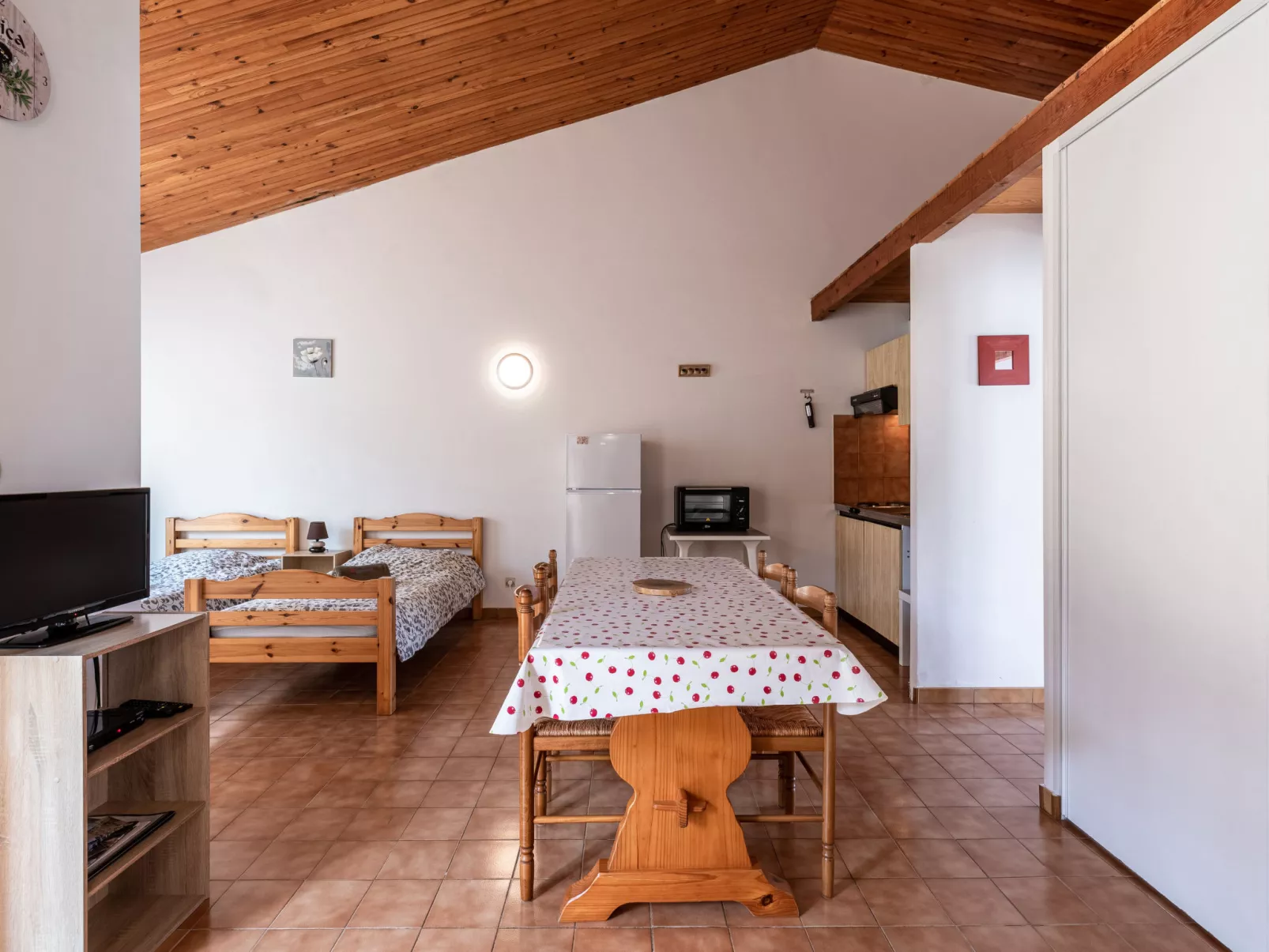 La Pinède, bungalow 4 pers.-Binnen