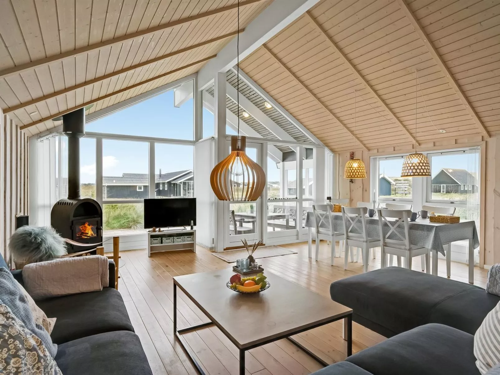 "Sochyeta" - 150m from the sea-Binnen