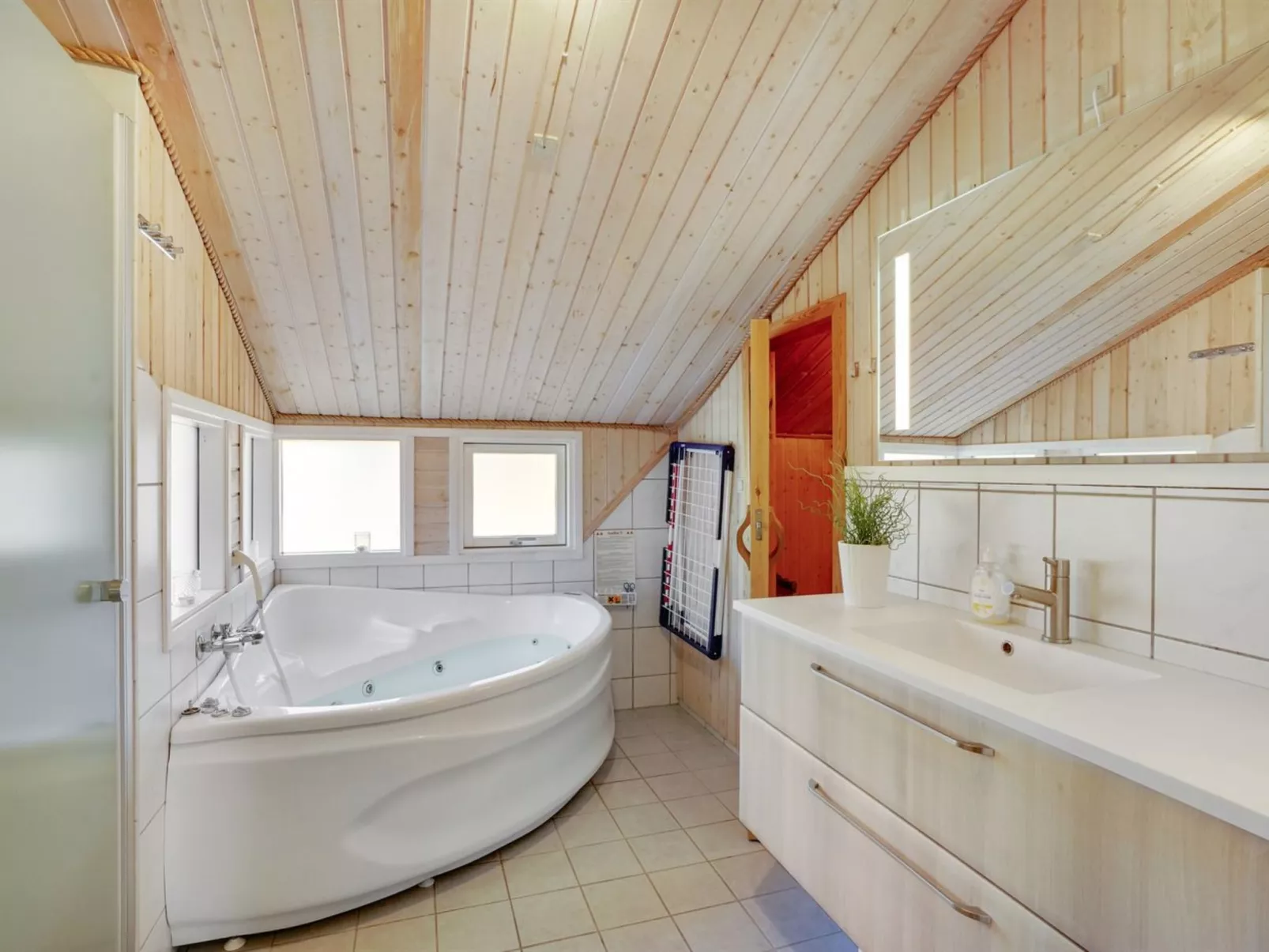 "Sighbiorn" - 950m from the sea-Binnen