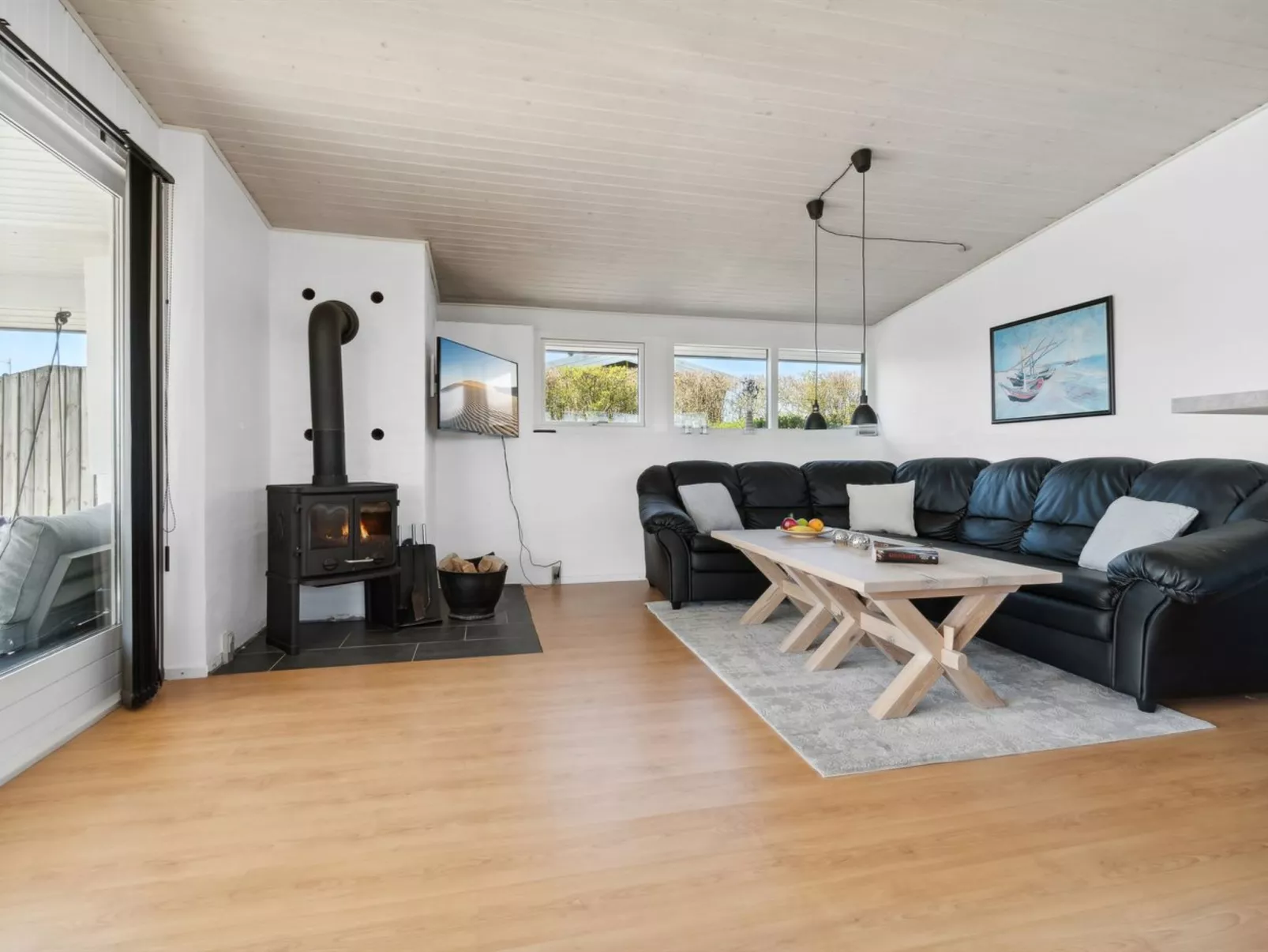 "Peetu" - 200m to the fjord-Binnen