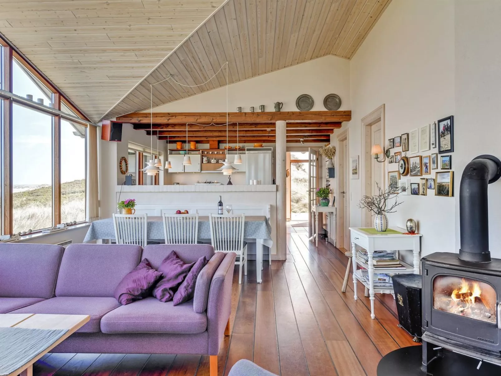 "Arngrim" - 100m from the sea-Binnen